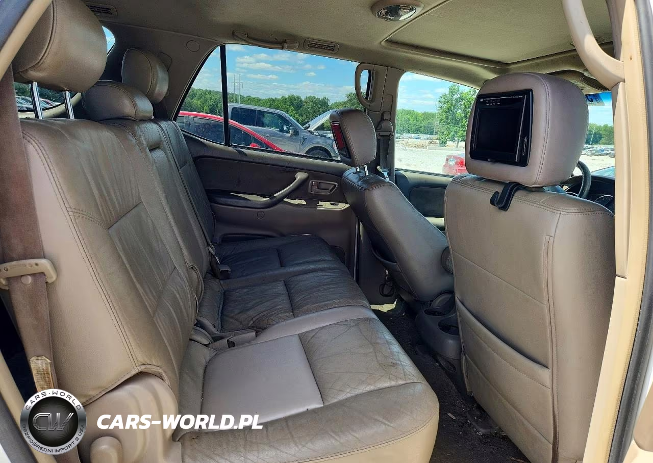 2005 Toyota Sequoia Sr5 VIN:5TDZT34A45S260604 - 10