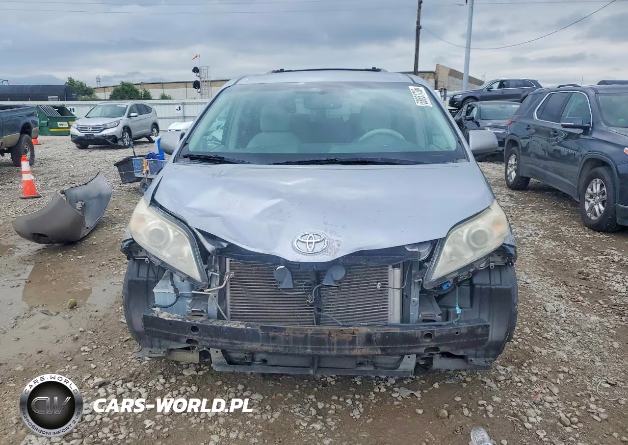 2011 Toyota Sienna Le VIN:5TDKK3DC0BS158833 - 5