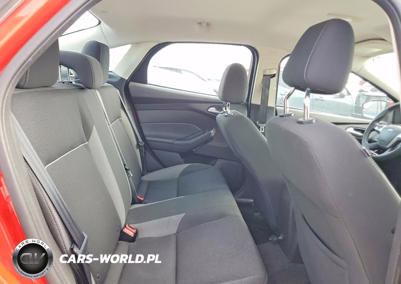 2012 Ford Focus Se VIN:1FAHP3F27CL265063 - 10