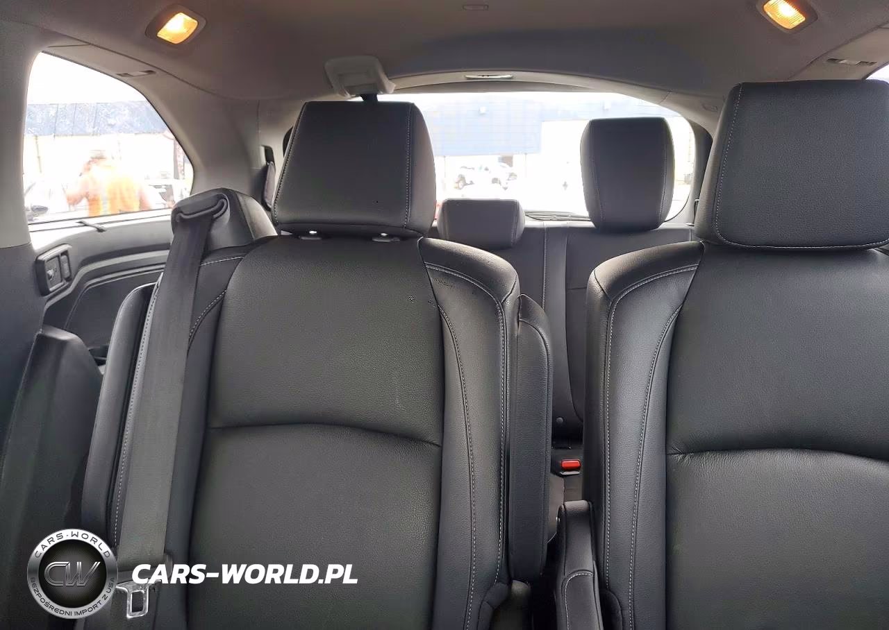 2022 Honda Odyssey Touring VIN:5FNRL6H86NB052897 - 10