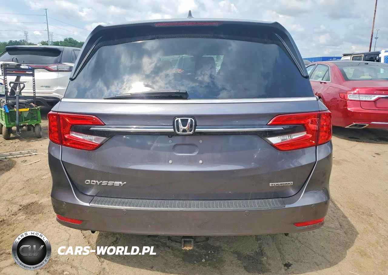 2022 Honda Odyssey Touring VIN:5FNRL6H86NB052897 - 6