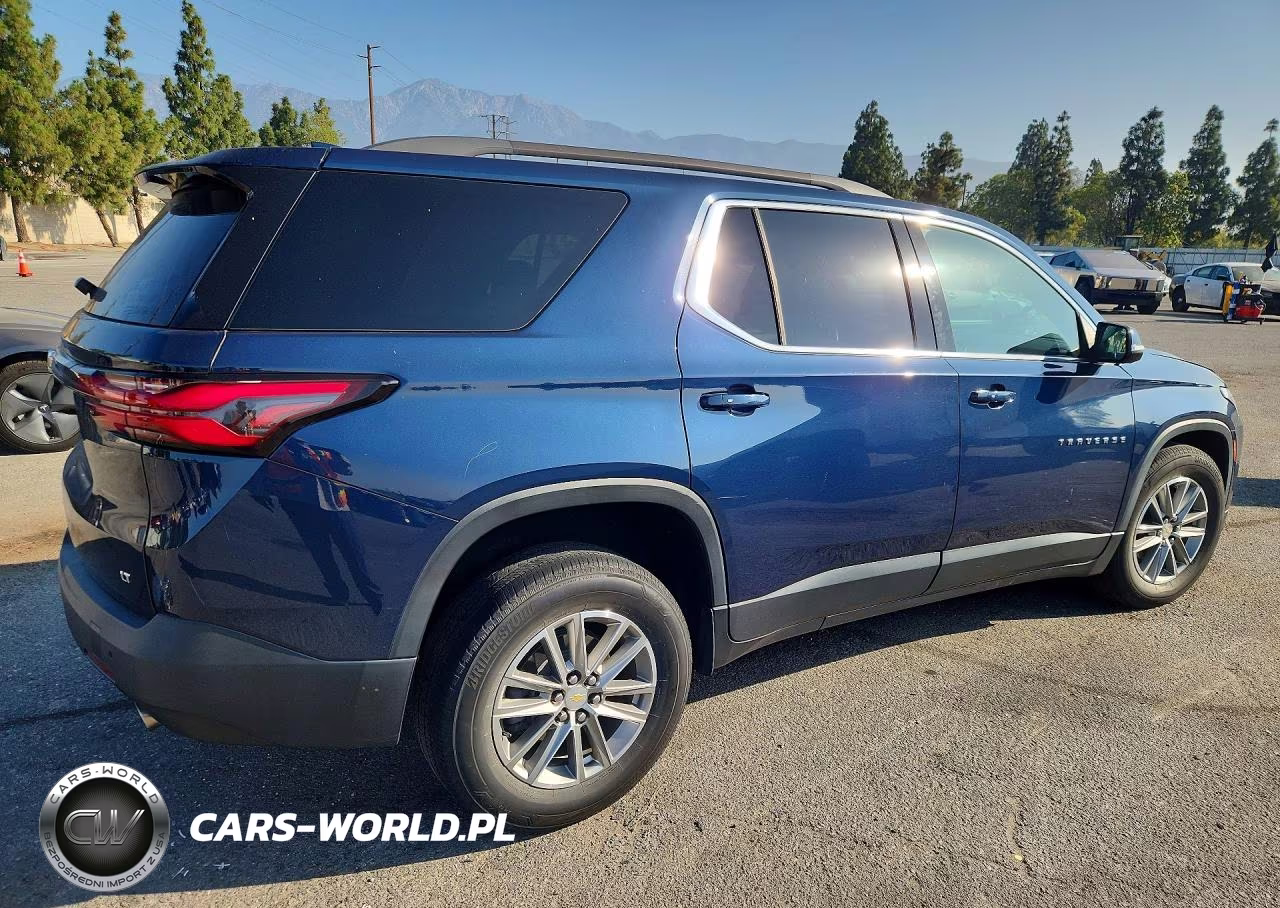 2022 Chevrolet Traverse Lt VIN:1GNERGKW4NJ118986 - 3