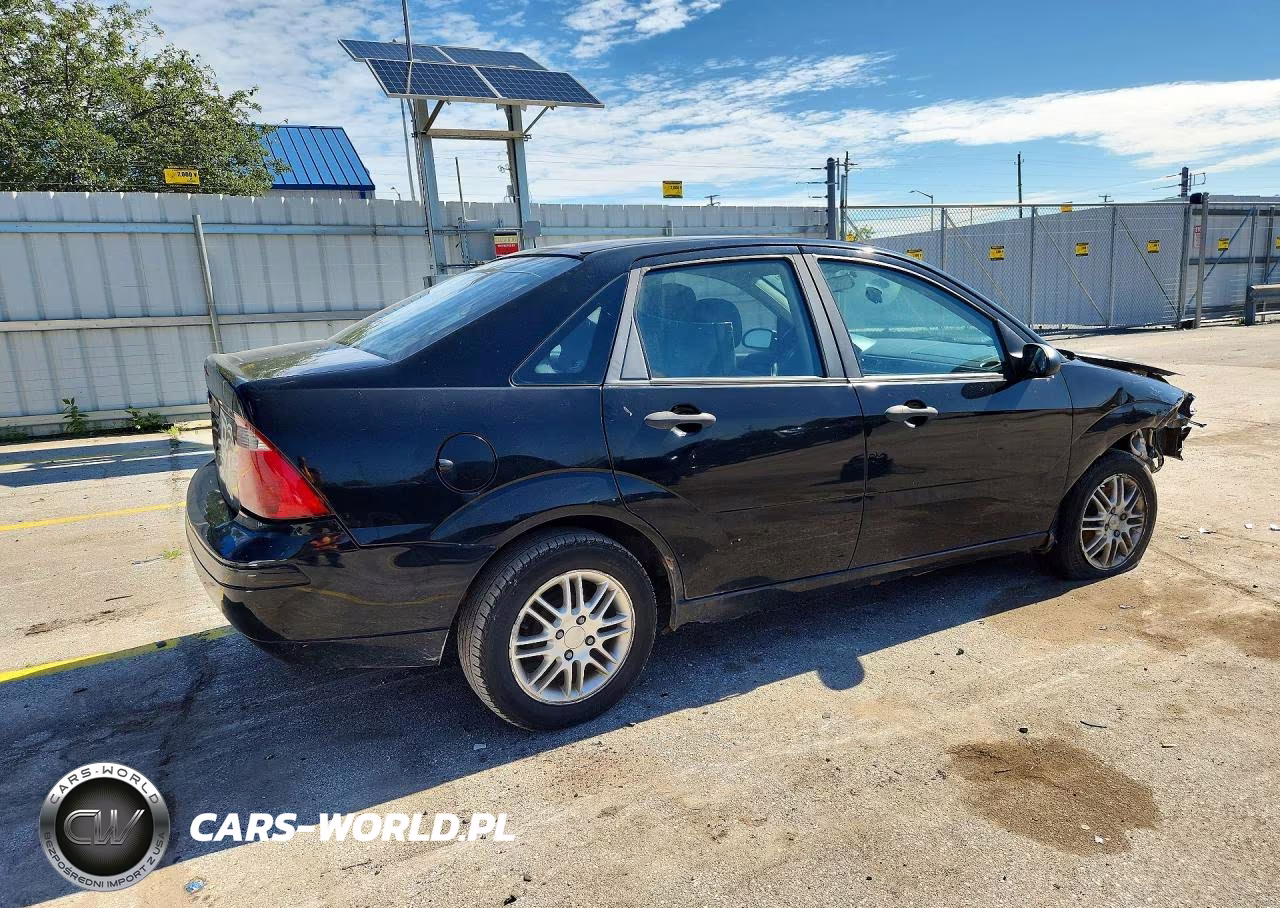 2007 Ford Focus Zx4 VIN:1FAFP34N47W286252 - 3