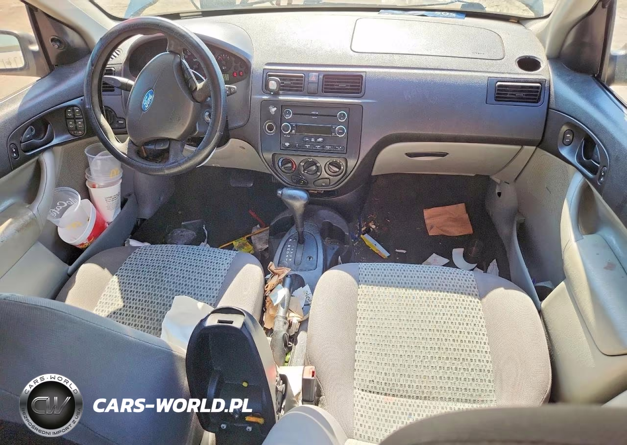 2007 Ford Focus Zx4 VIN:1FAFP34N47W286252 - 8