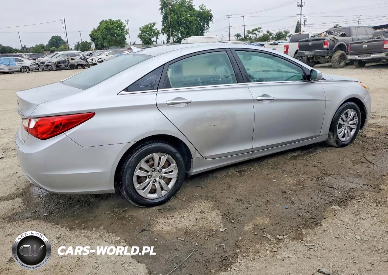 2011 Hyundai Sonata Gls VIN:5NPEB4ACXBH177631 - 3