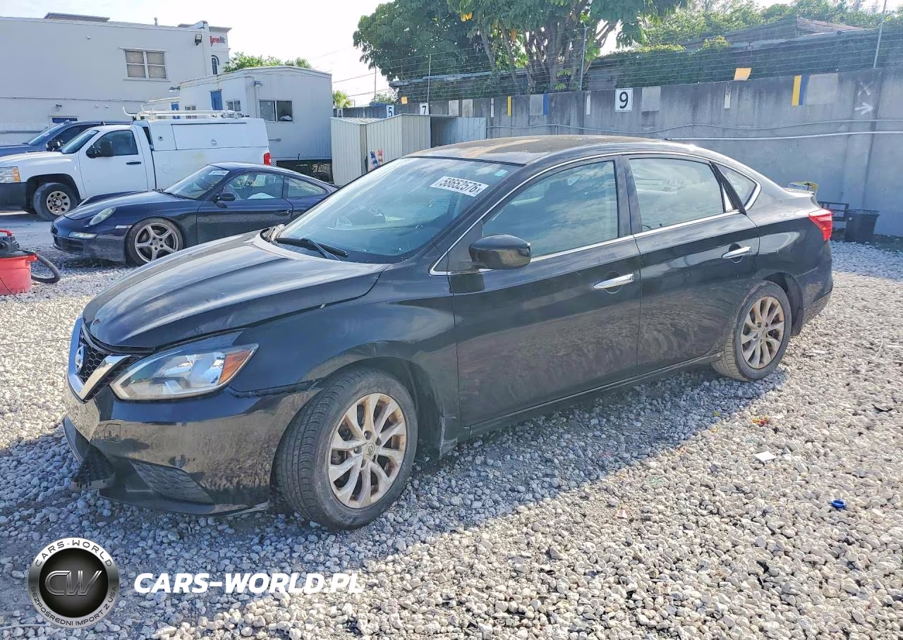 2017 Nissan Sentra S – zdjęcie 1 z 12