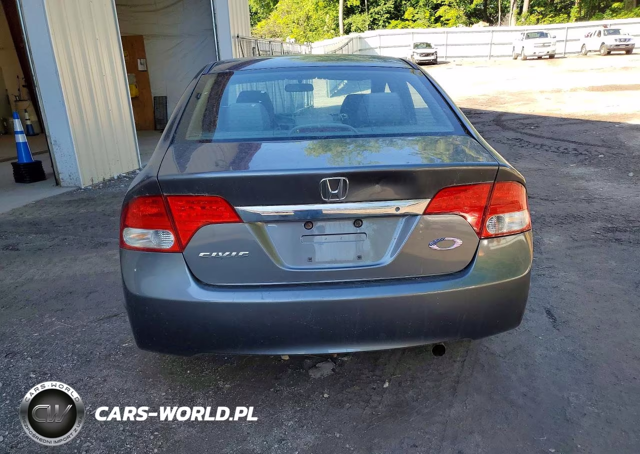 2011 Honda Civic Lx VIN:2HGFA1F58BH300417 - 6