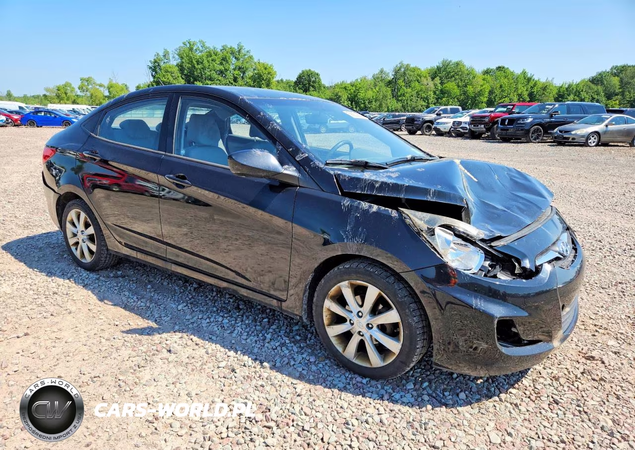 2013 Hyundai Accent Gls VIN:KMHCU4AE4DU576476 - 4