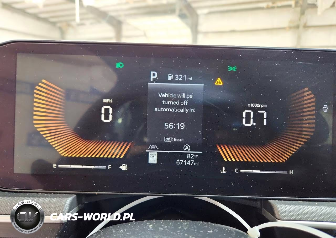2025 Kia K5 Lxs VIN:KNAG24J76S5338761 - 9