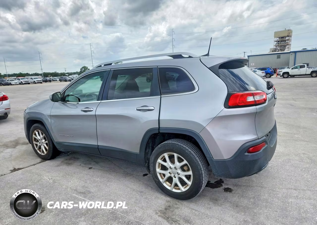 2017 Jeep Cherokee Latitude VIN:1C4PJLCB9HW507238 - 2