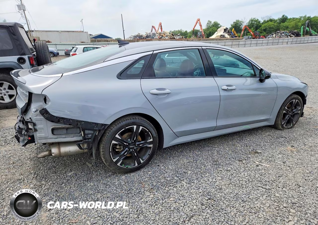 2024 Kia K5 Gt Line VIN:5XXG64J29RG264706 - 3