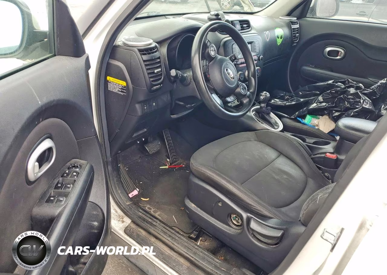 2015 Kia Soul Base VIN:KNDJN2A21F7137658 - 8
