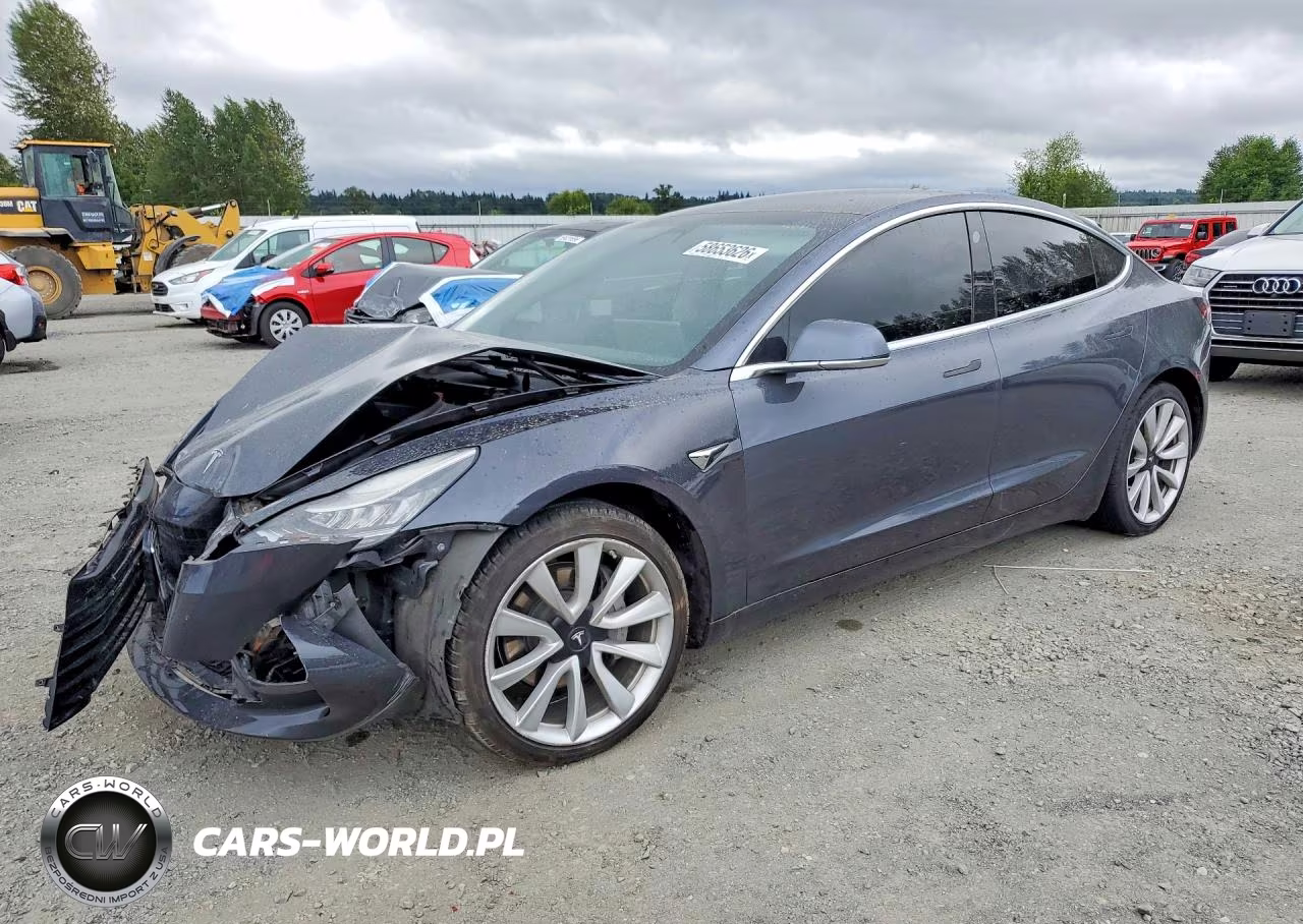 2020 Tesla Model 3 – zdjęcie 1 z 12