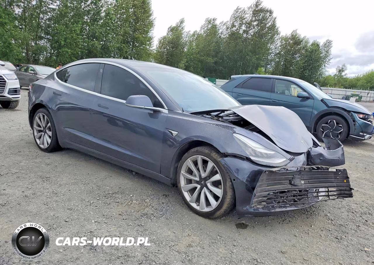 2020 Tesla Model 3 VIN:5YJ3E1EC1LF627142 - 4