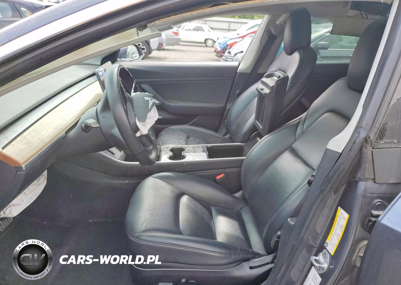 2020 Tesla Model 3 VIN:5YJ3E1EC1LF627142 - 7