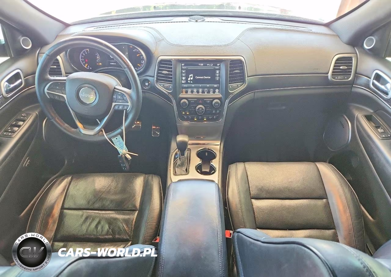 2018 Jeep Grand Cherokee Overland VIN:1C4RJECG9JC212437 - 8