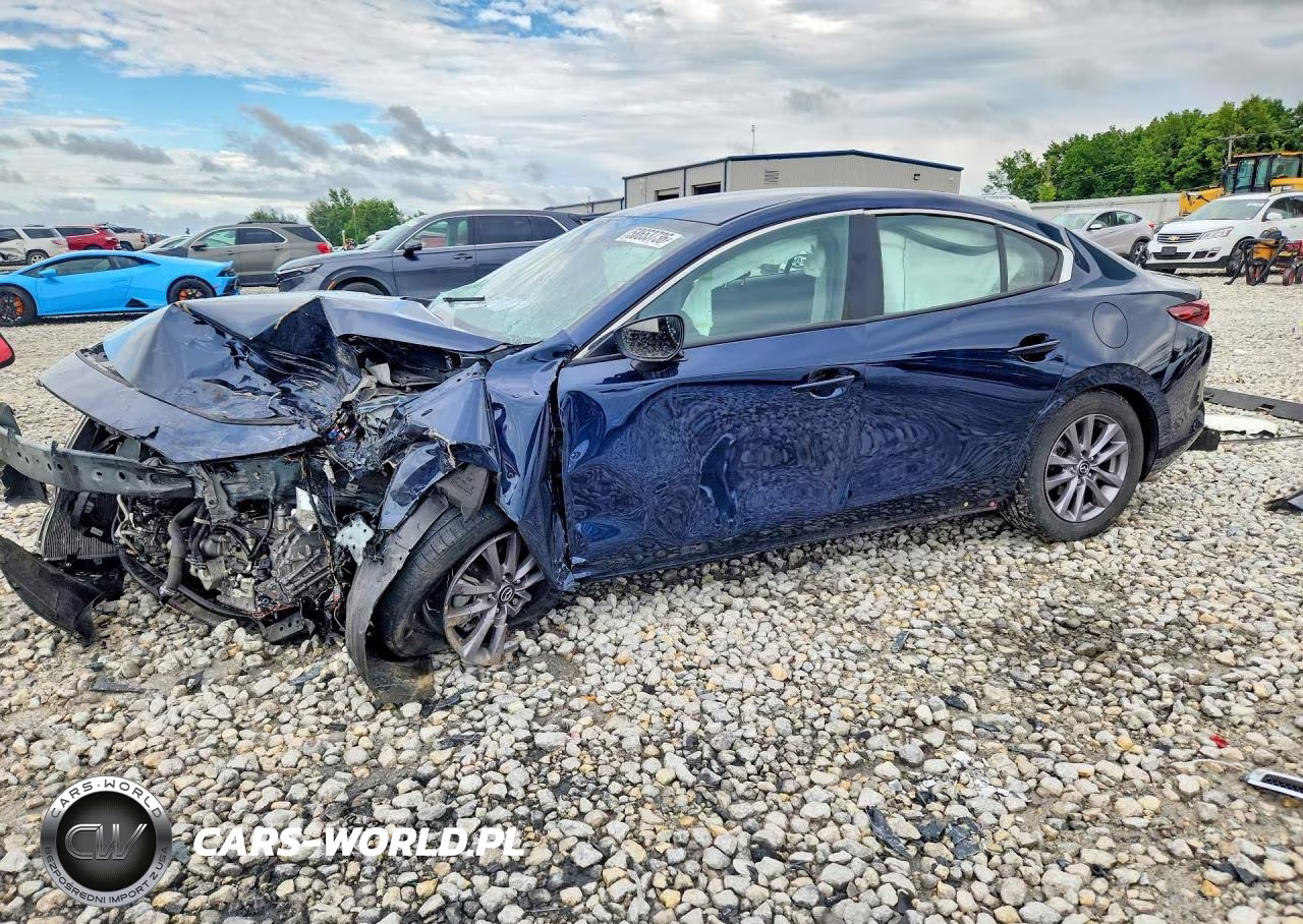 2022 Mazda 3 – zdjęcie 1 z 13