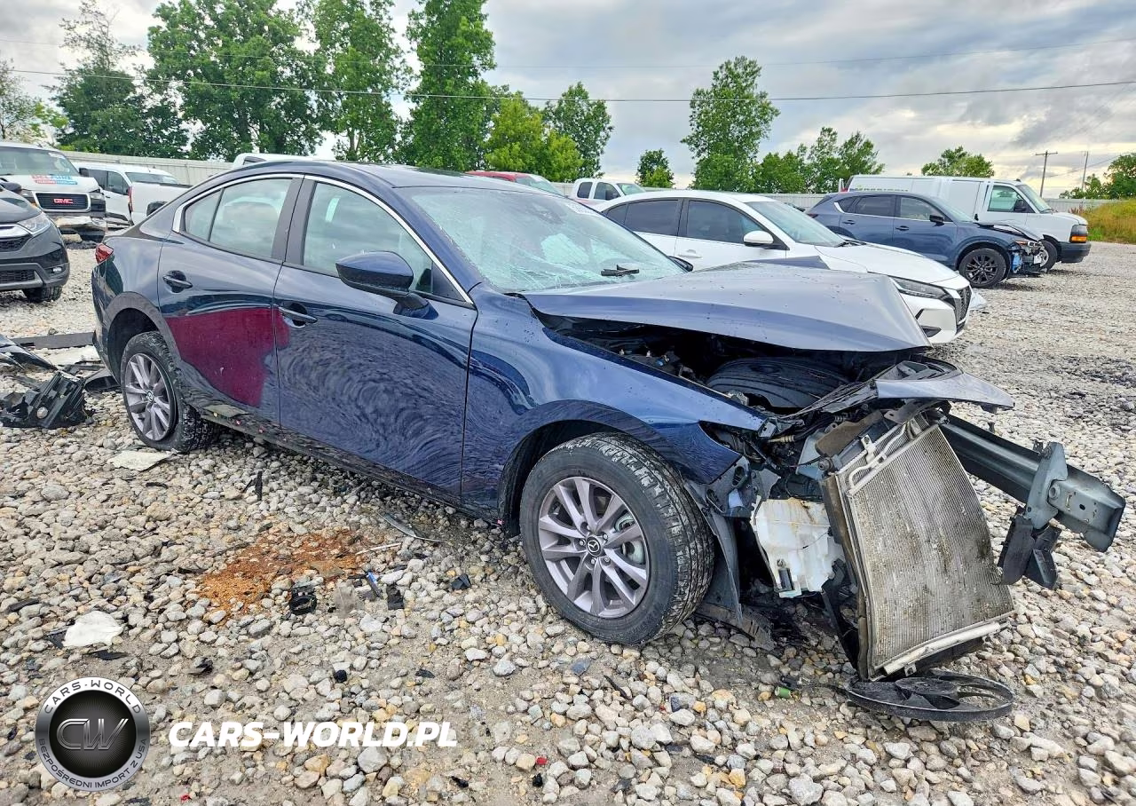 2022 Mazda 3 VIN:3MZBPAA72NM316992 - 4