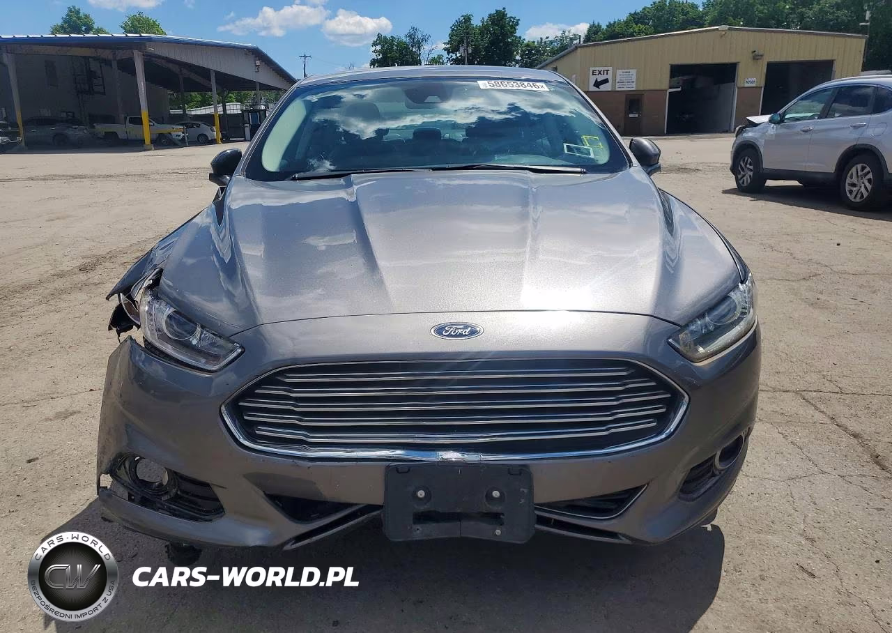 2014 Ford Fusion Titanium VIN:3FA6P0D92ER384729 - 5