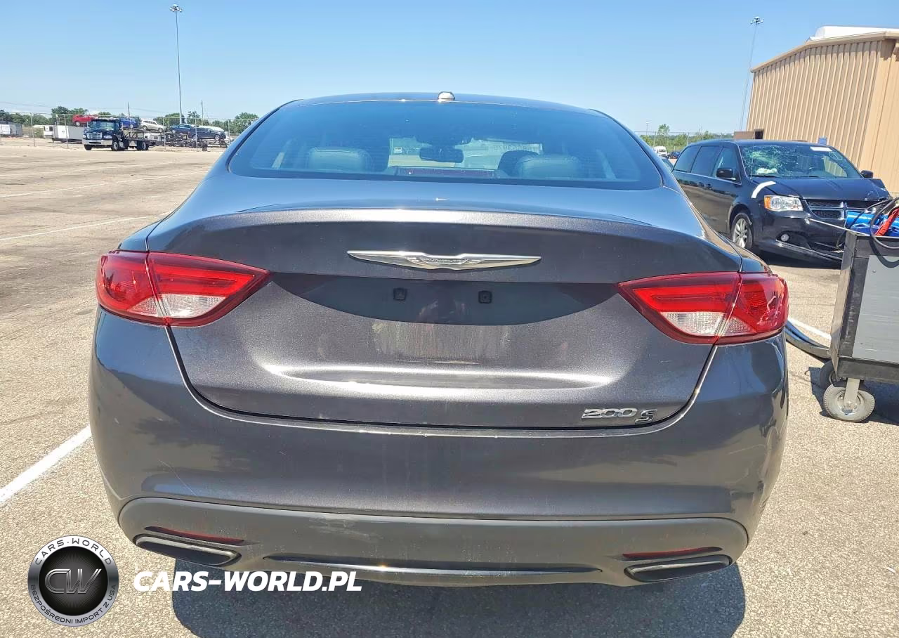 2015 Chrysler 200 S VIN:1C3CCCBB7FN566130 - 6