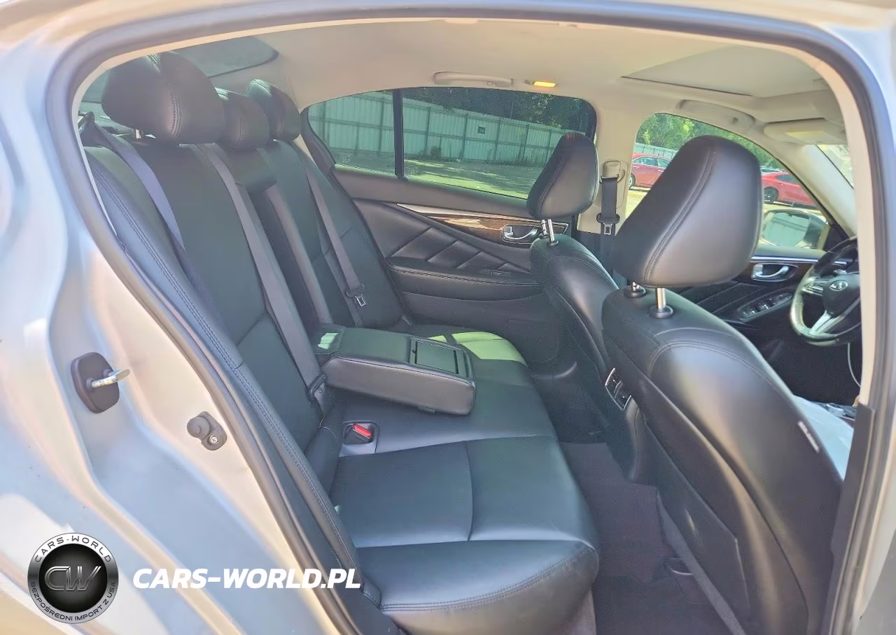 2019 Infiniti Q50 3.0T Luxe VIN:JN1EV7AR6KM554803 - 10