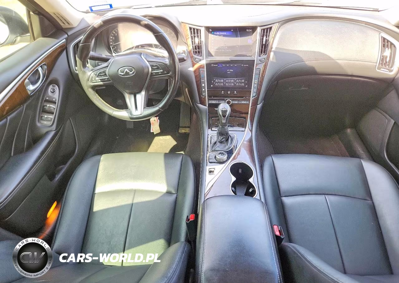 2019 Infiniti Q50 3.0T Luxe VIN:JN1EV7AR6KM554803 - 8