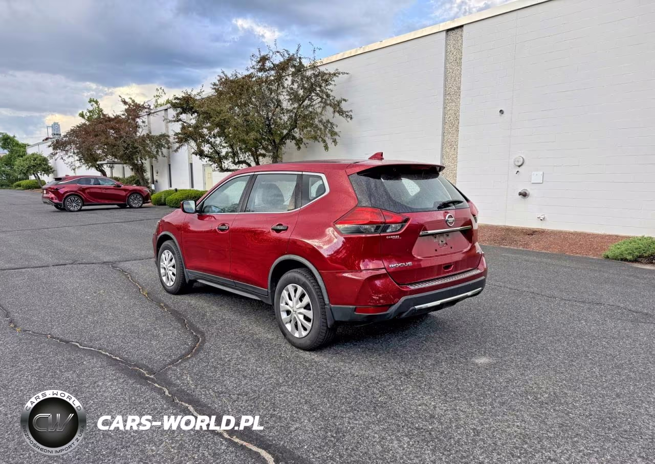 2017 Nissan Rogue S VIN:JN8AT2MV0HW009131 - 3