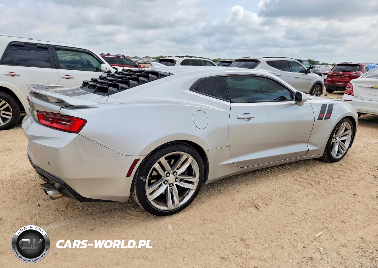 2018 Chevrolet Camaro Ss VIN:1G1FH1R75J0104406 - 3