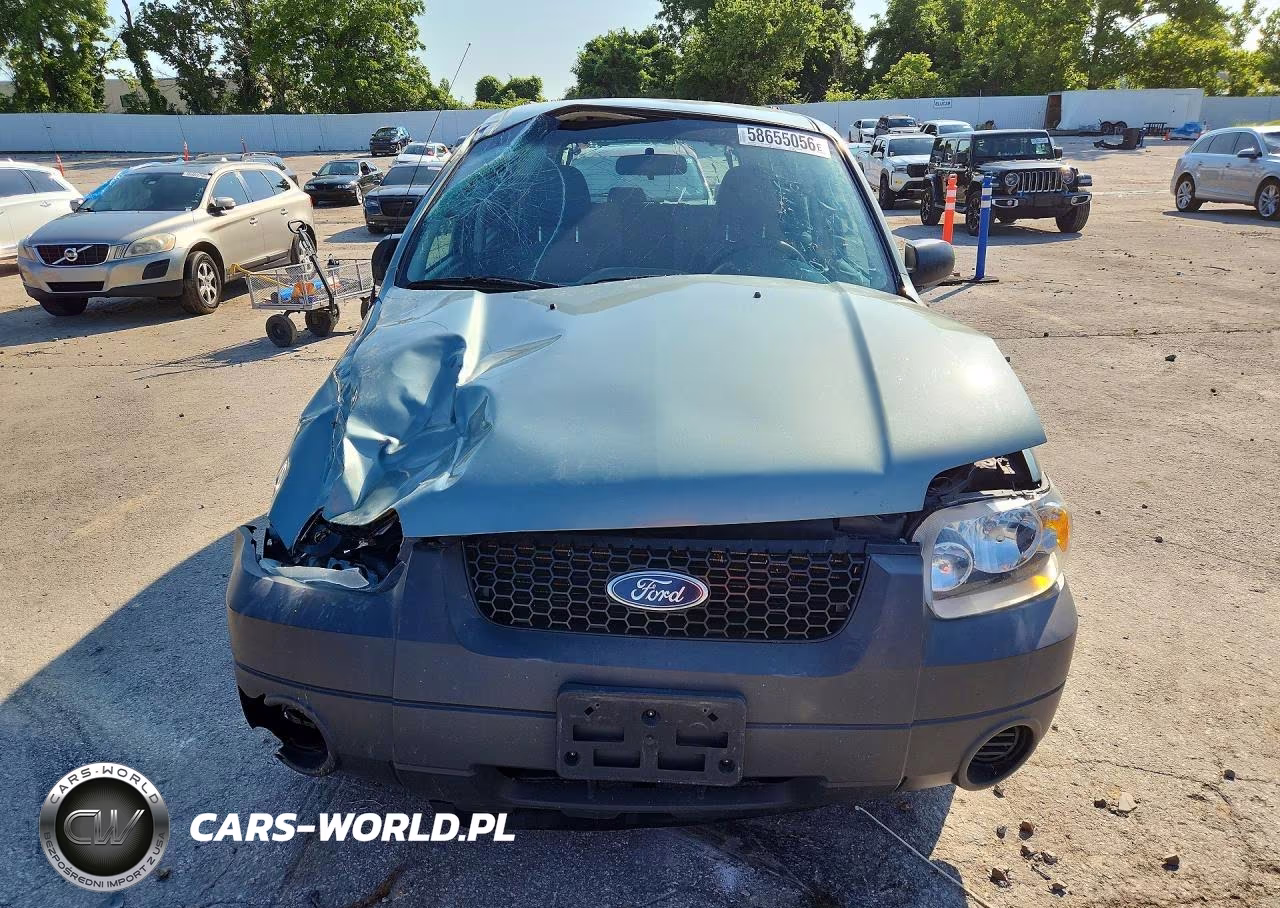 2007 Ford Escape Xls VIN:1FMYU02Z27KA60410 - 5