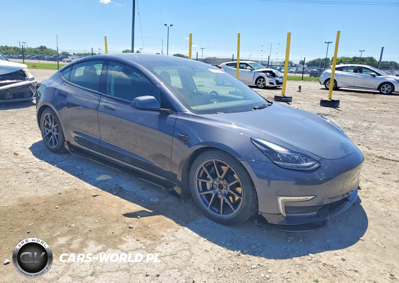2022 Tesla Model 3 VIN:5YJ3E1EB8NF186426 - 4