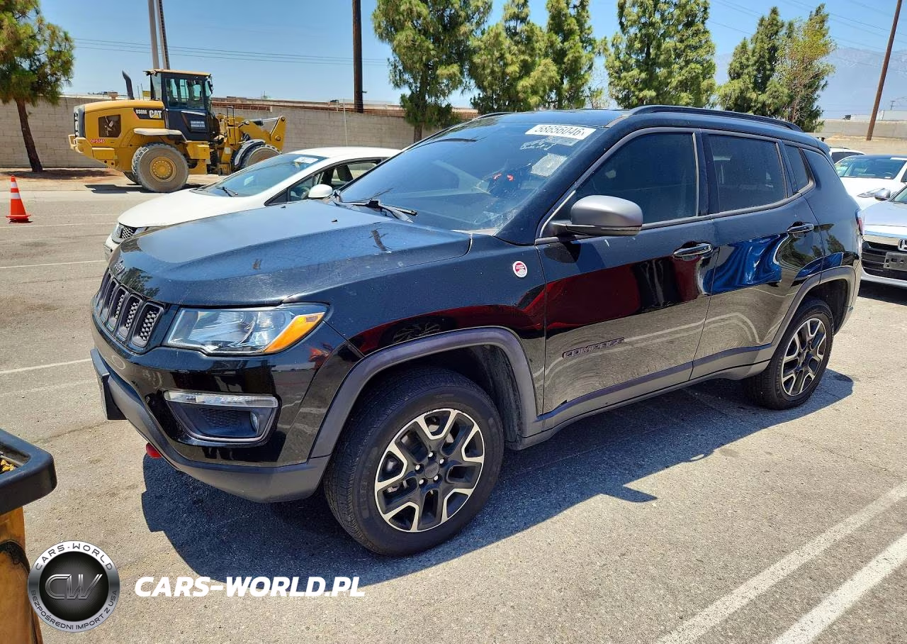 2020 Jeep Compass Trailhawk – zdjęcie 1 z 13