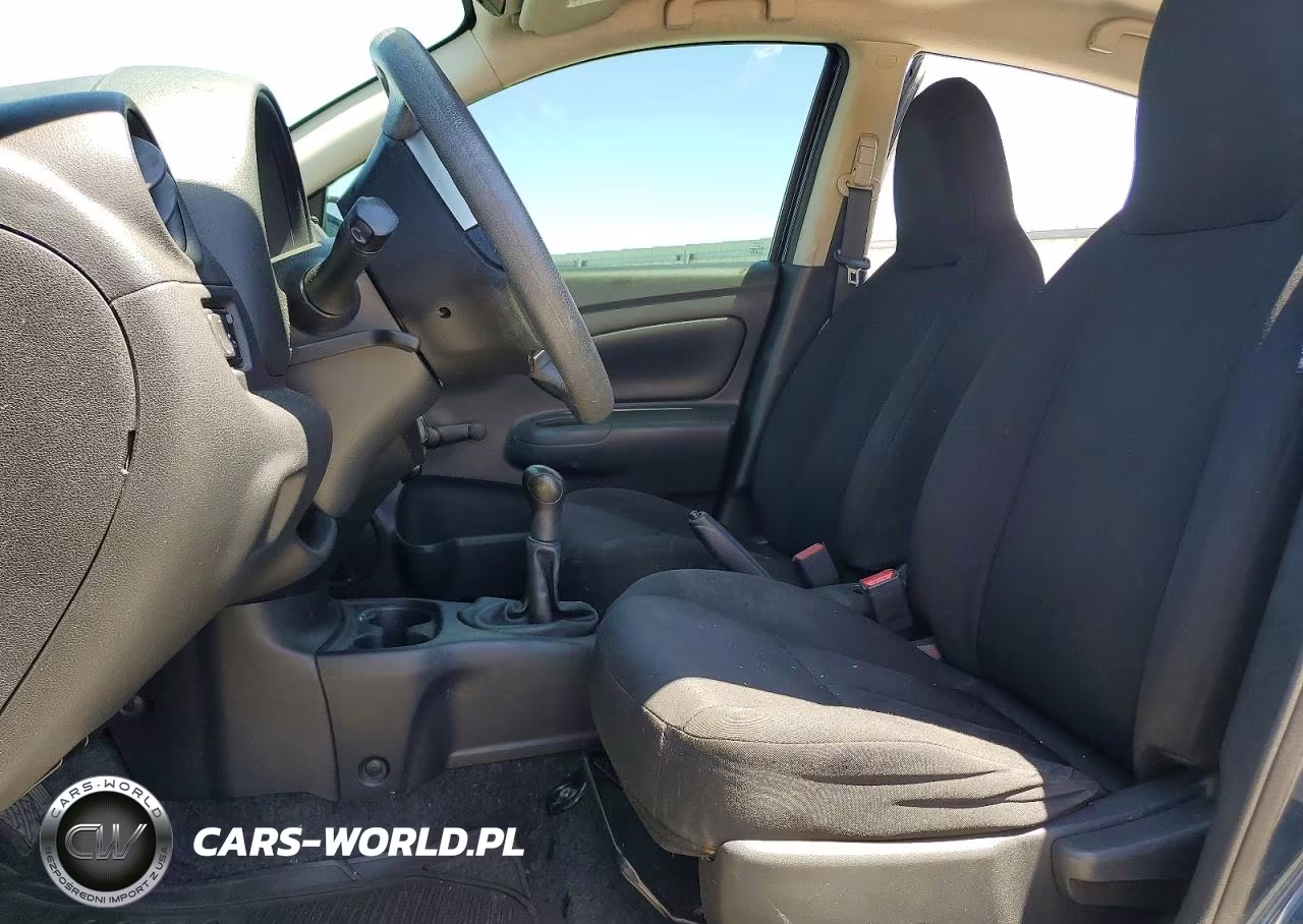 2016 Nissan Versa 1.6 S VIN:3N1CN7AP6GL831926 - 7