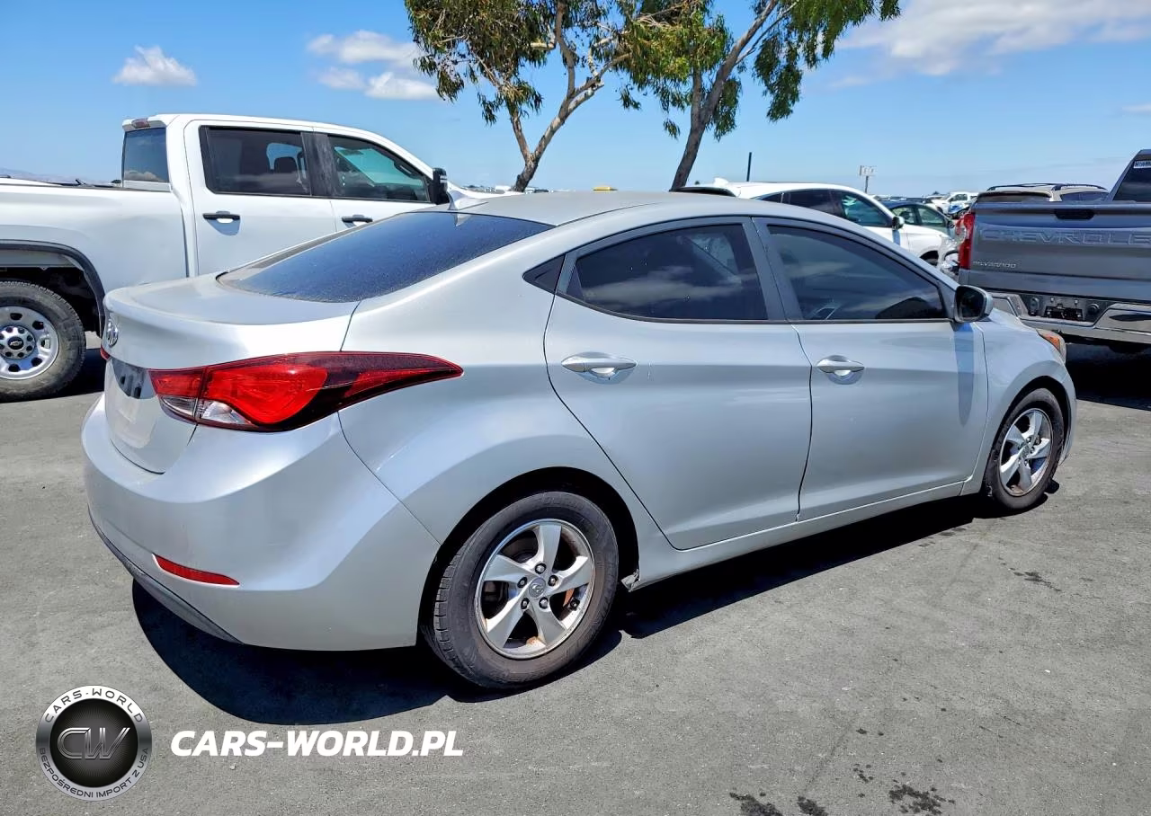2015 Hyundai Elantra Se VIN:5NPDH4AE7FH572304 - 3