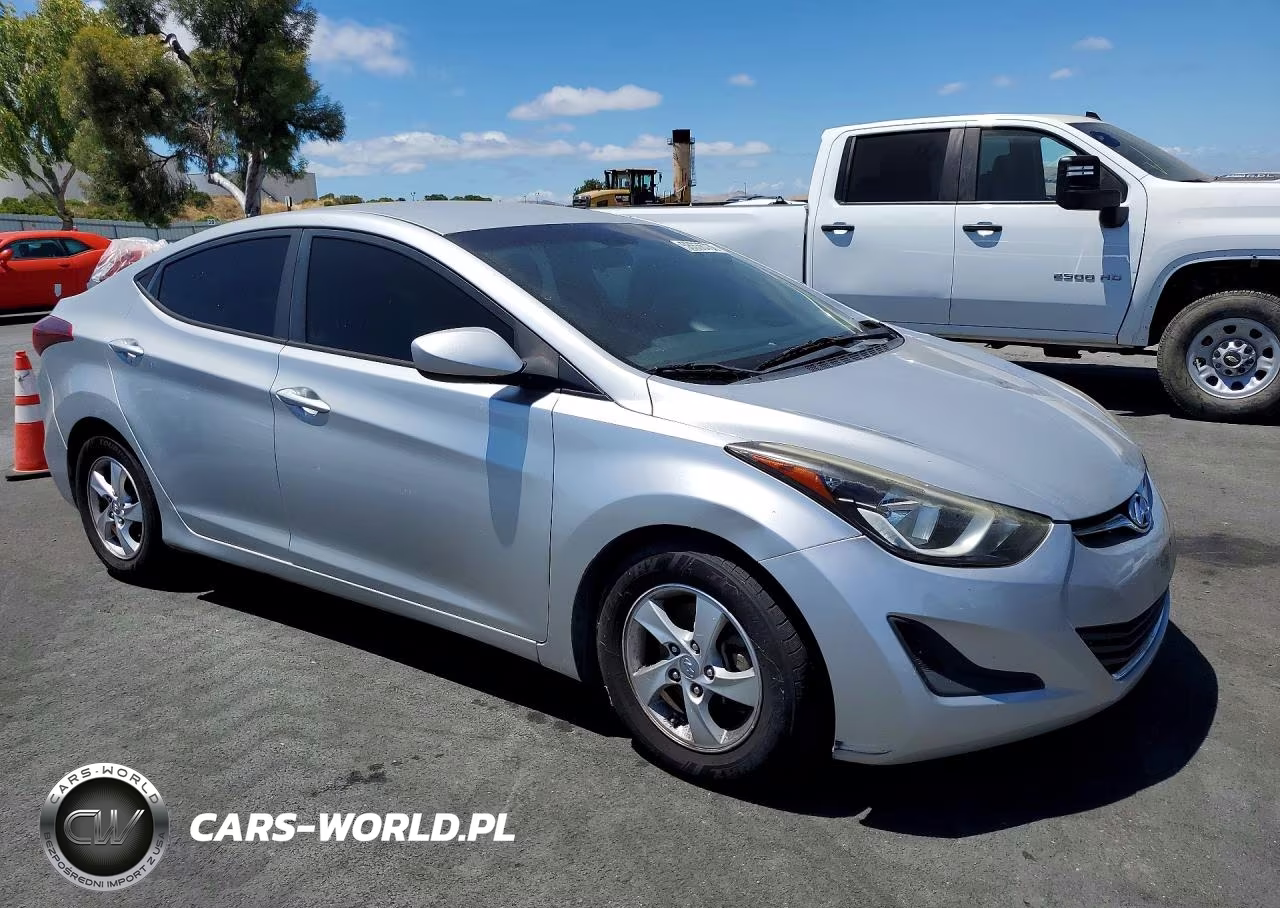2015 Hyundai Elantra Se VIN:5NPDH4AE7FH572304 - 4
