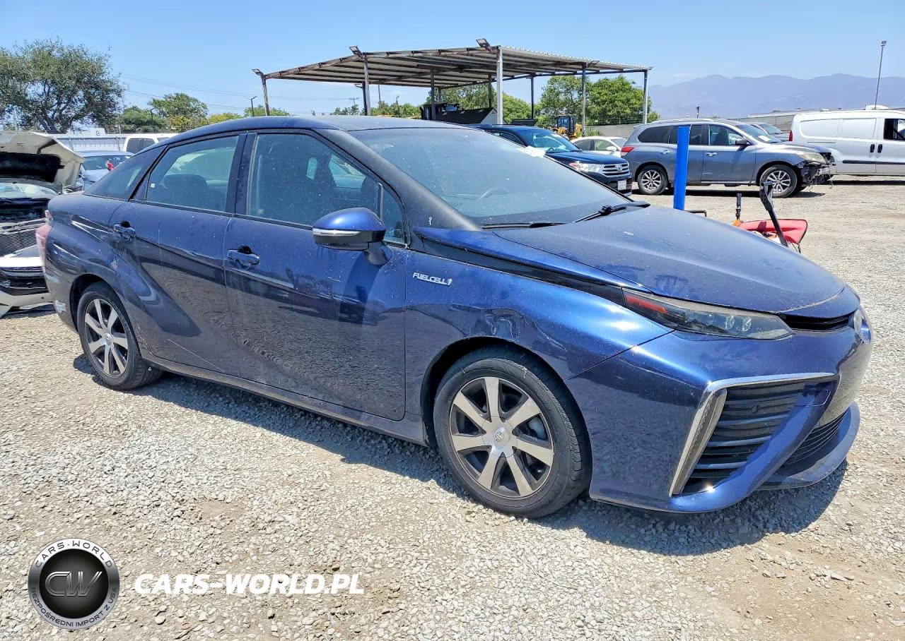 2016 Toyota Corolla Le VIN:JTDBVRBD7GA000354 - 4