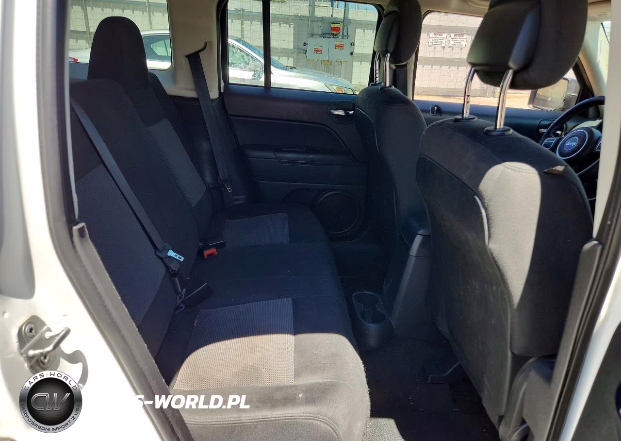 2014 Jeep Patriot Latitude VIN:1C4NJPFA1ED642898 - 11