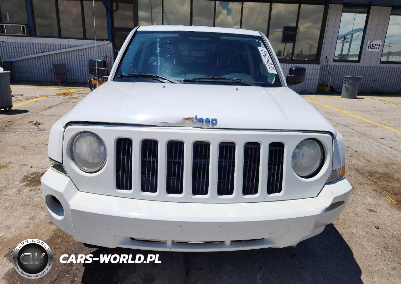 2014 Jeep Patriot Latitude VIN:1C4NJPFA1ED642898 - 5