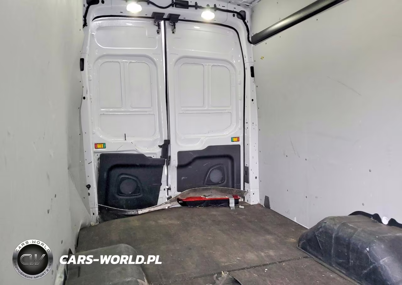2024 Ford Transit T-350 Hd VIN:1FTBF4XG1RKB42408 - 10