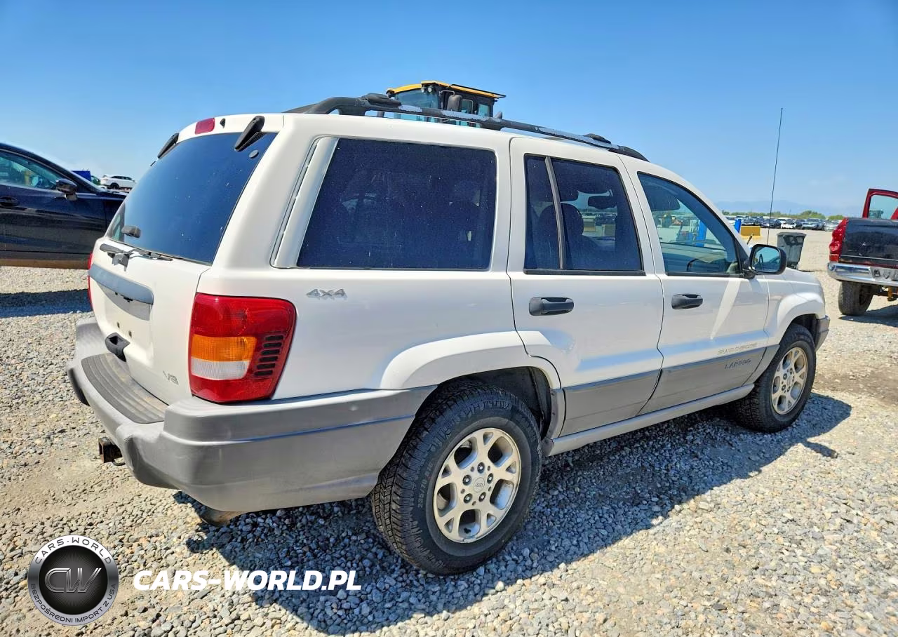 2000 Jeep Grand Cherokee Laredo VIN:1J4GW48NXYC192357 - 3
