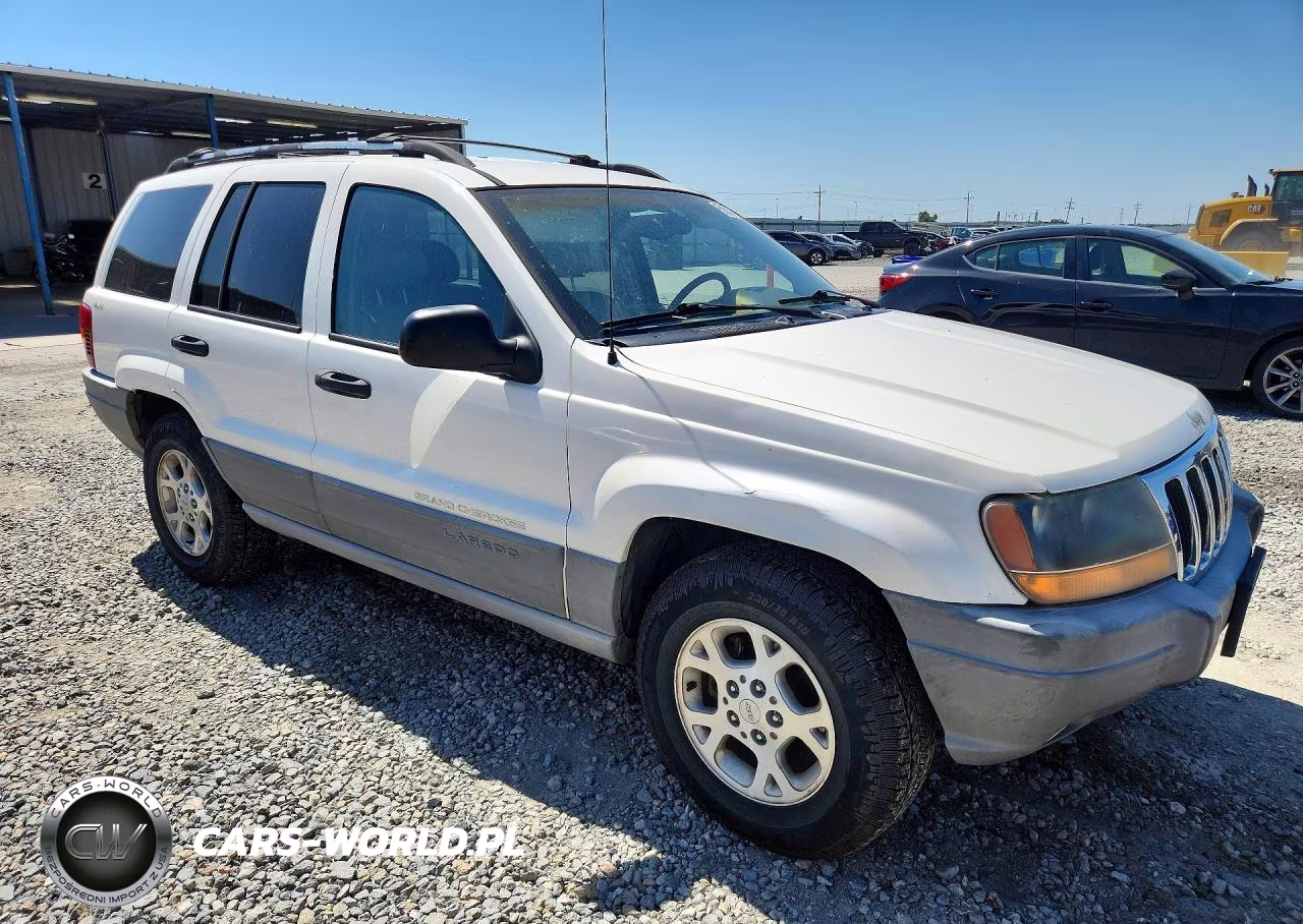2000 Jeep Grand Cherokee Laredo VIN:1J4GW48NXYC192357 - 4