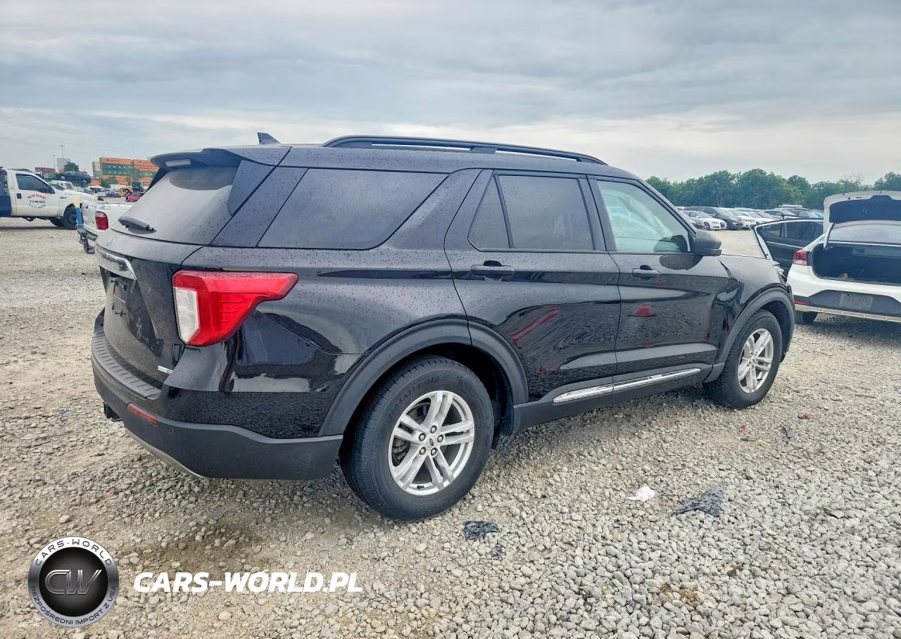 2020 Ford Explorer Xlt VIN:1FMSK8DHXLGC43954 - 3