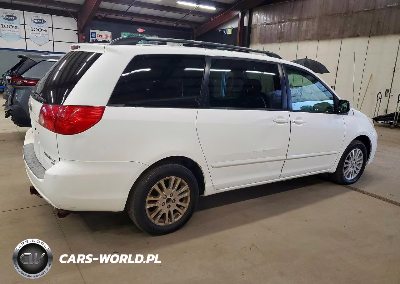 2007 Toyota Sienna Le VIN:5TDBK23C47S003012 - 3