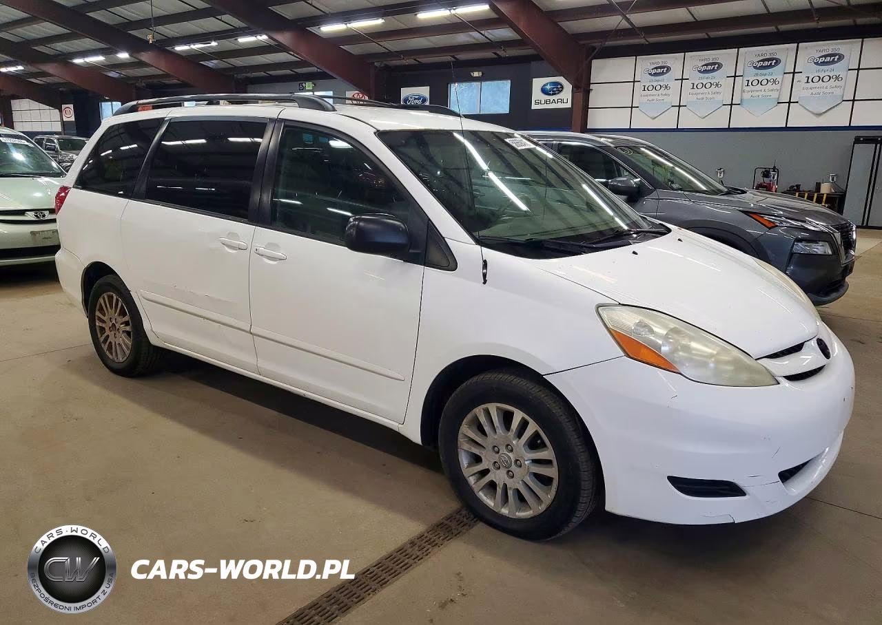 2007 Toyota Sienna Le VIN:5TDBK23C47S003012 - 4