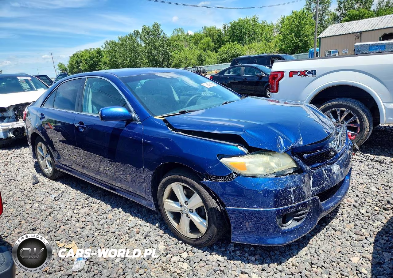 2011 Toyota Camry VIN:4T1BF3EK9BU746103 - 4
