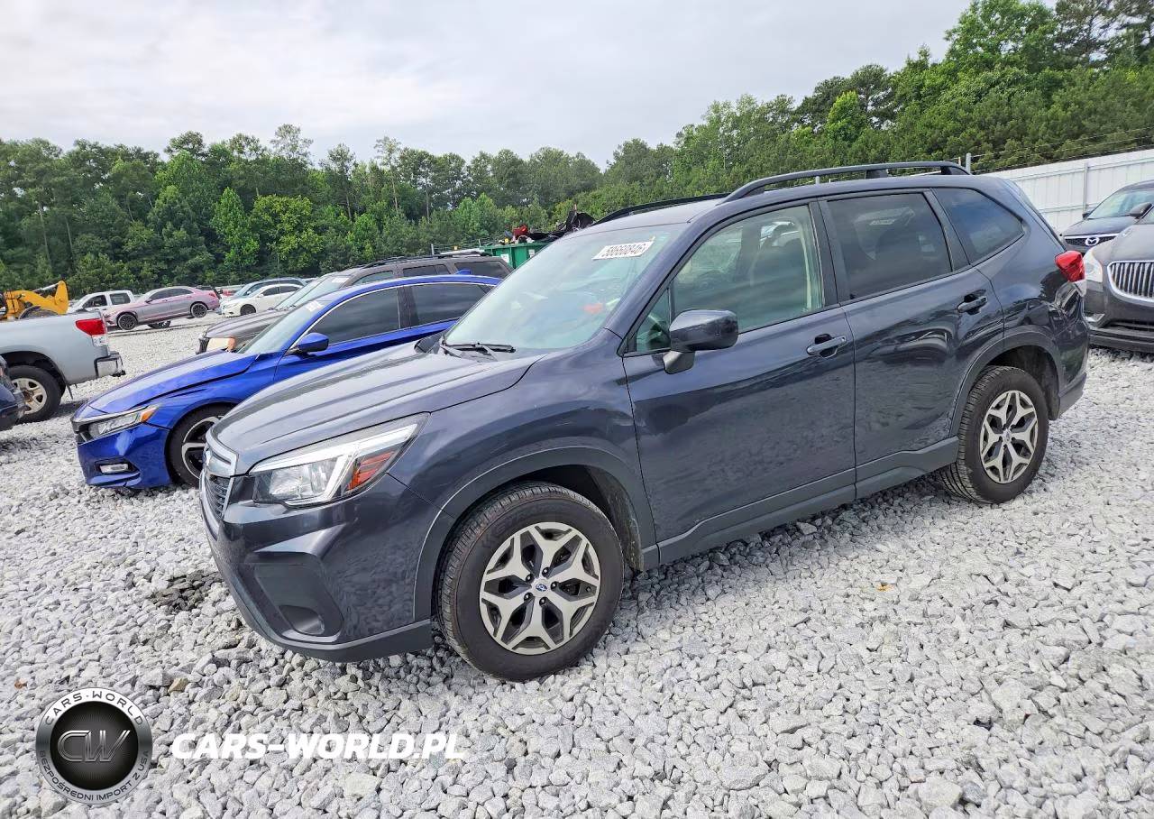 2019 Subaru Forester Premium VIN:JF2SKAEC6KH520088 - 1
