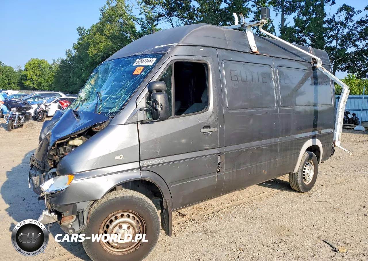 2006 Freightliner Sprinter 2500 Delivery Van
