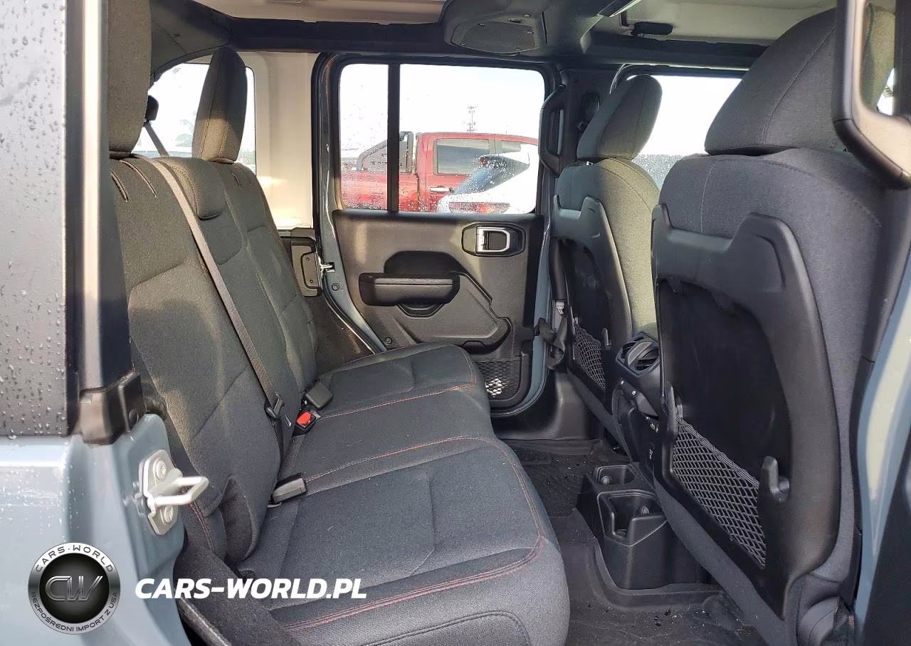 2024 Jeep Wrangler Rubicon VIN:1C4PJXFG7RW305322 - 10