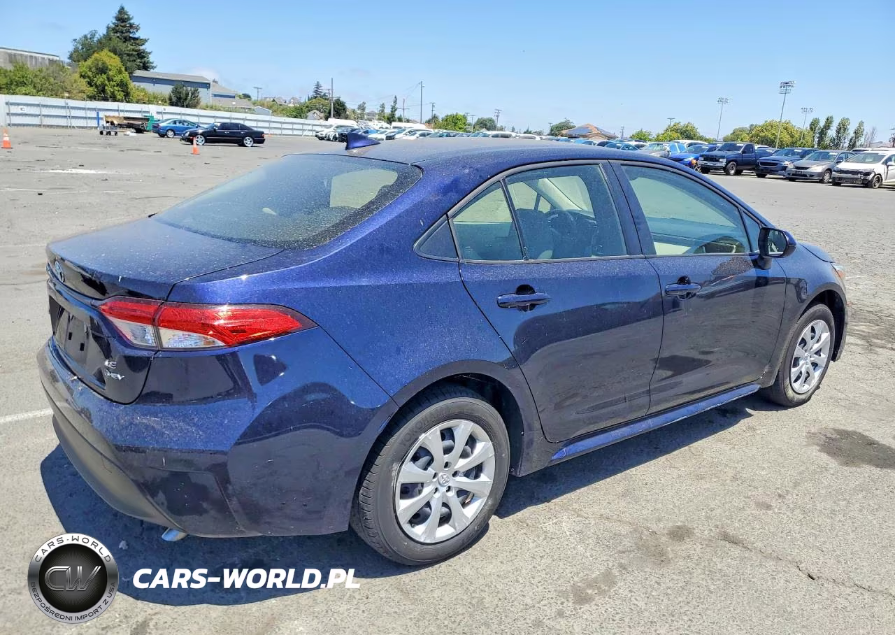 2025 Toyota Corolla Hybrid Le VIN:JTDBCMFE0S3086504 - 3