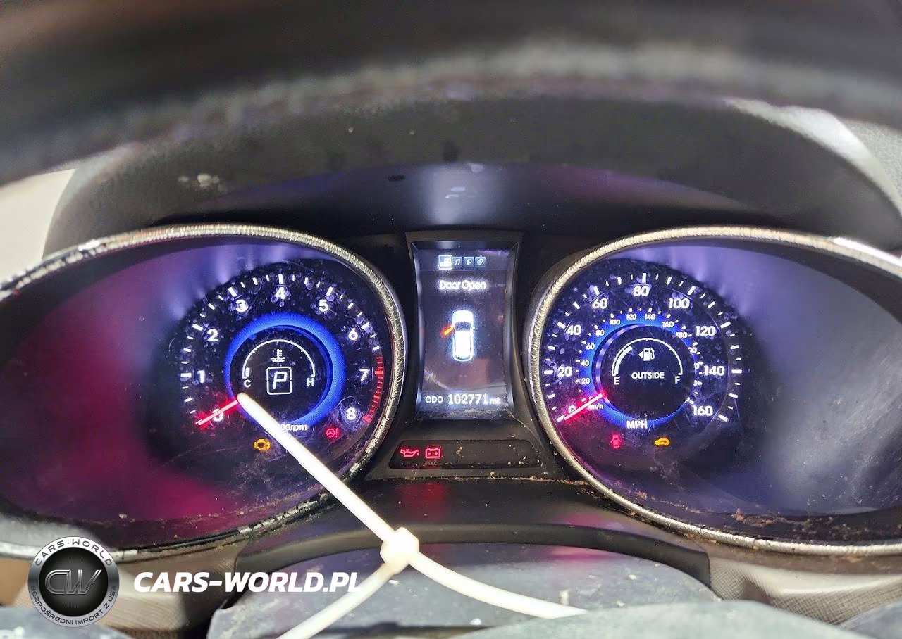 2013 Hyundai Santa Fe Sport 2.4L VIN:5XYZUDLB0DG004226 - 9