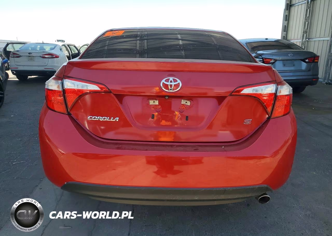 2015 Toyota Corolla S Plus VIN:5YFBURHE3FP349038 - 6